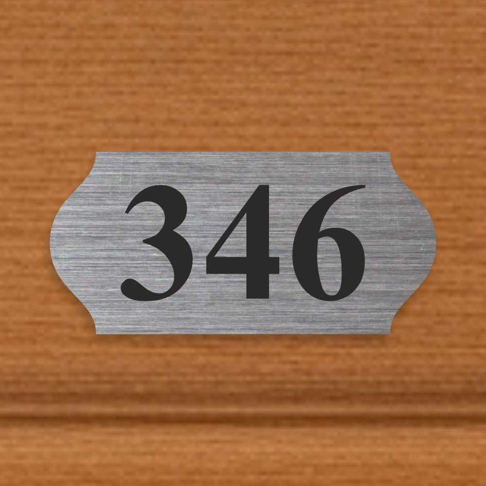 Číslo na dveře typ Q – samolepka stříbrná, 60x30mm