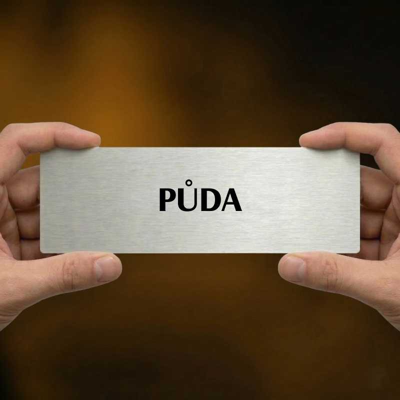 Půda, 240x79mm, zlatá popiska s okrasným rámečkem  