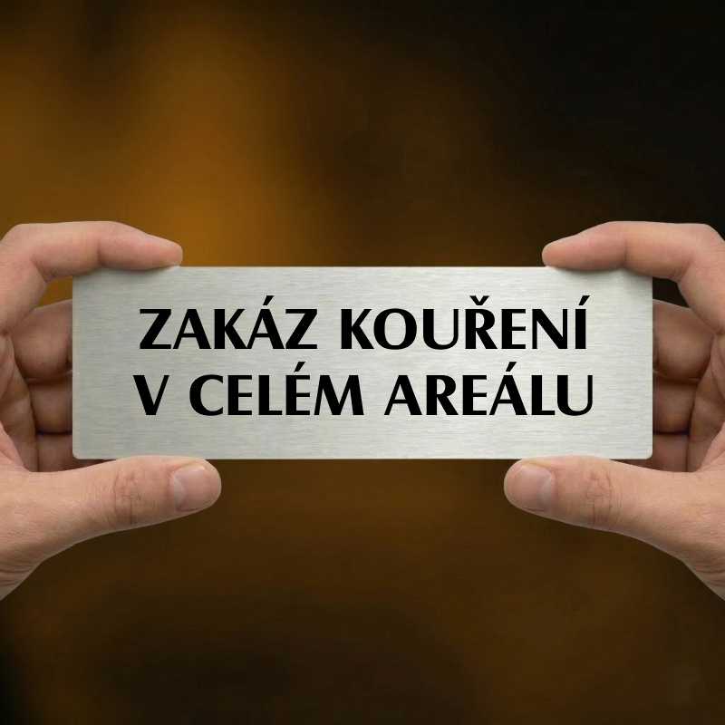 Zákaz kouření, 200x66mm, zlatá popiska s dvojtým rámečkem