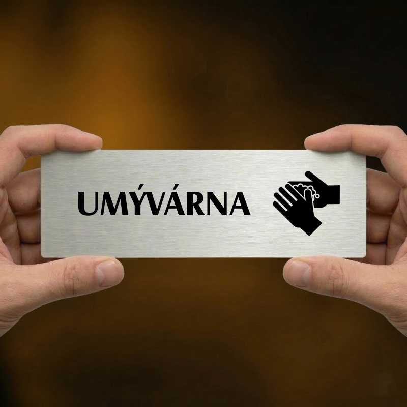 Umývárna, 200x66mm, stříbrná popiska s dvojtým rámečkem