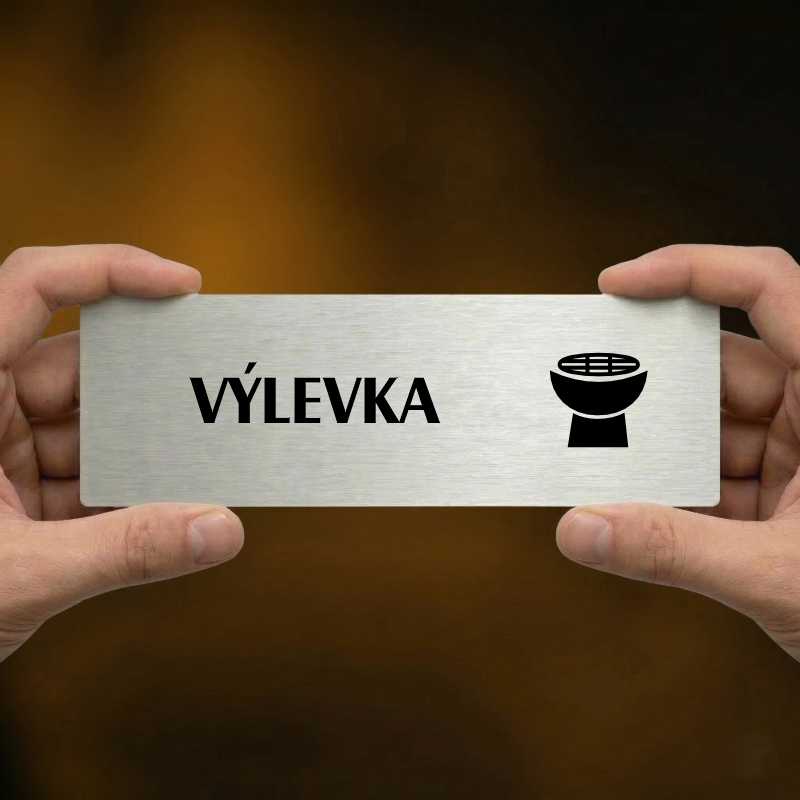 Výlevka, 200x66mm, zlatá popiska s okrasným rámečkem  