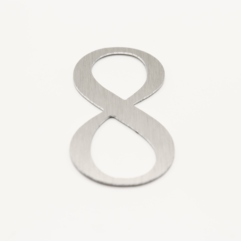 číslo na dveře – im. nerezu č.8