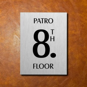 8 PATRO, stříbrná cedulka 150x200mm 
