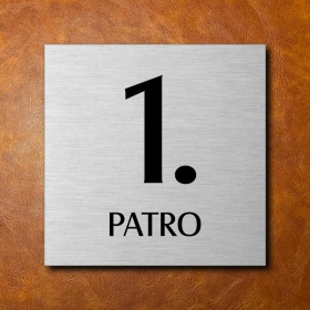 1 PATRO, stříbrná cedulka 200x200mm 