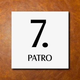 7 PATRO, bílá cedulka 200x200mm 