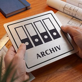 Piktogram Archiv s textem
