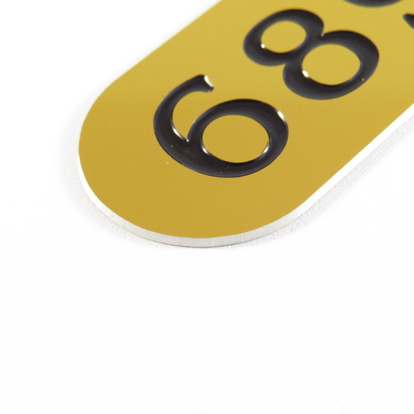 Číslo na dveře typ 8 – zlaté lesklé, barvené,  60x27mm